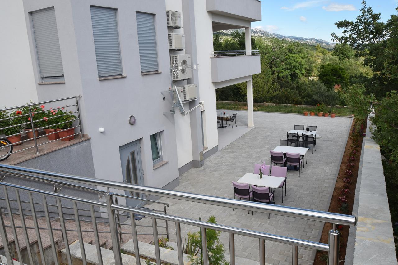Apartment Anica Kuk Starigrad Paklenica Exterior foto