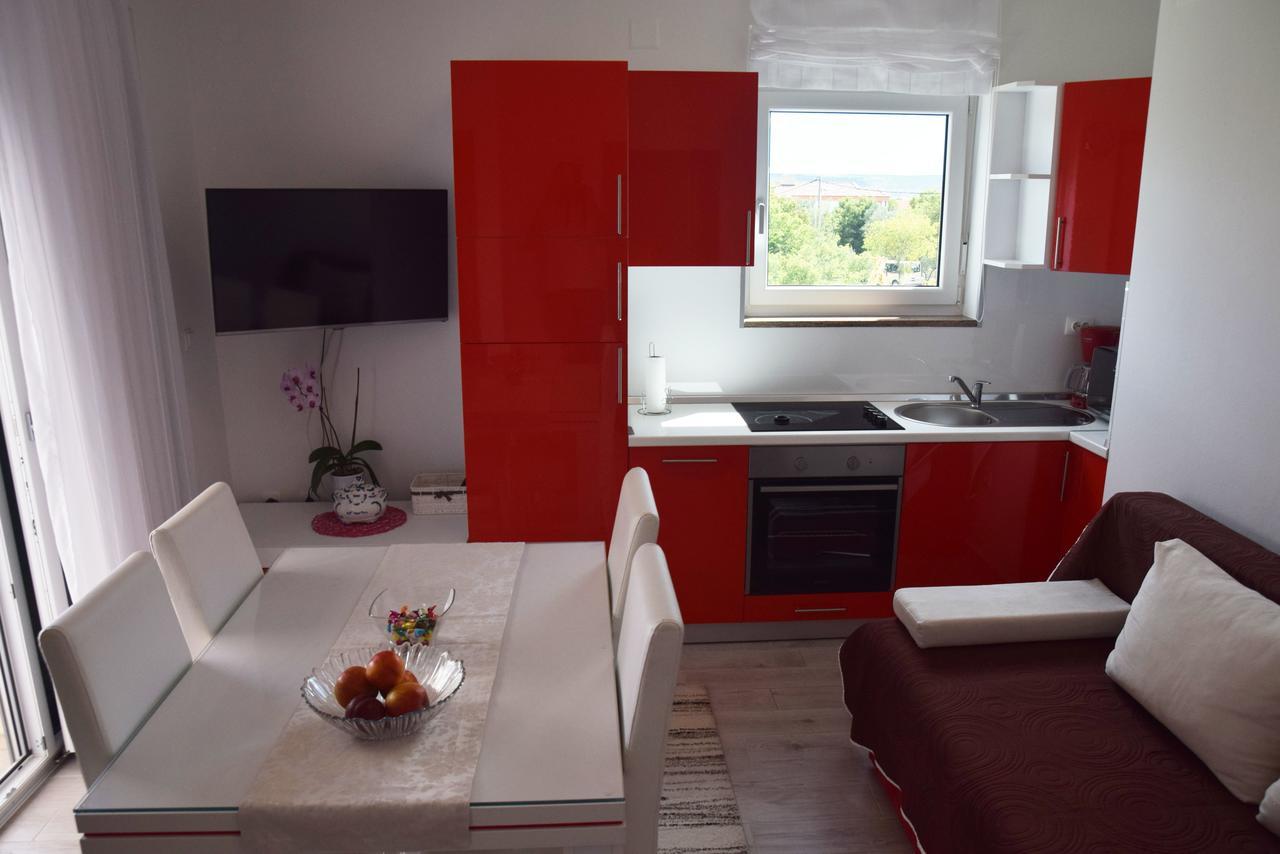 Apartment Anica Kuk Starigrad Paklenica Exterior foto